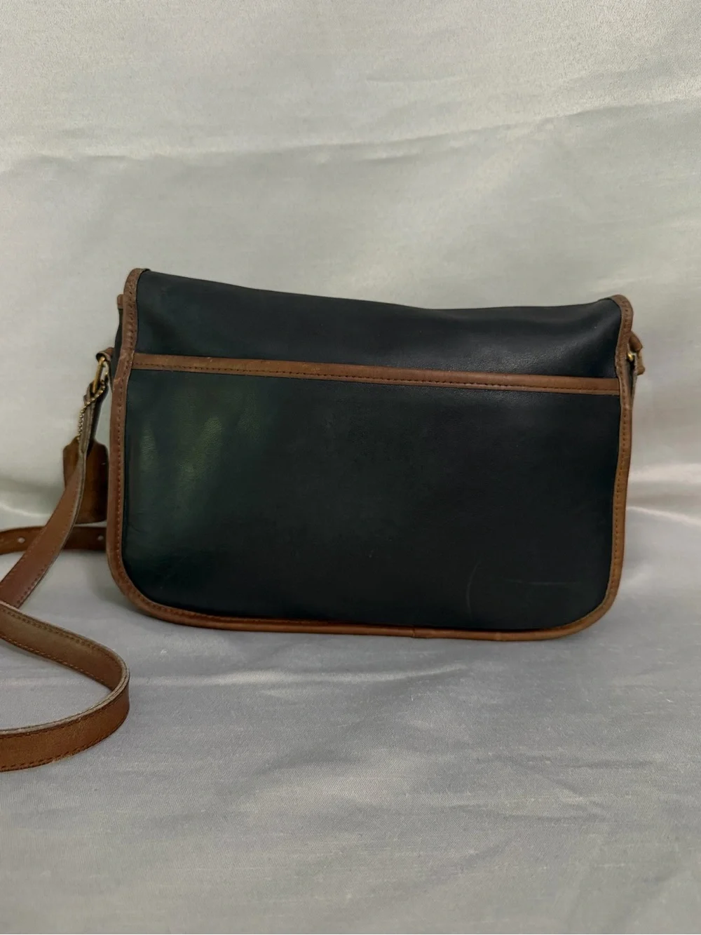 Vintage COACH City Spectator Bag Black/ Brown Two Toned Leather 80’s 0445-042